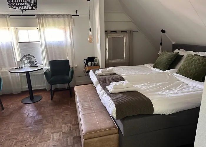 Bed And Breakfast Goes