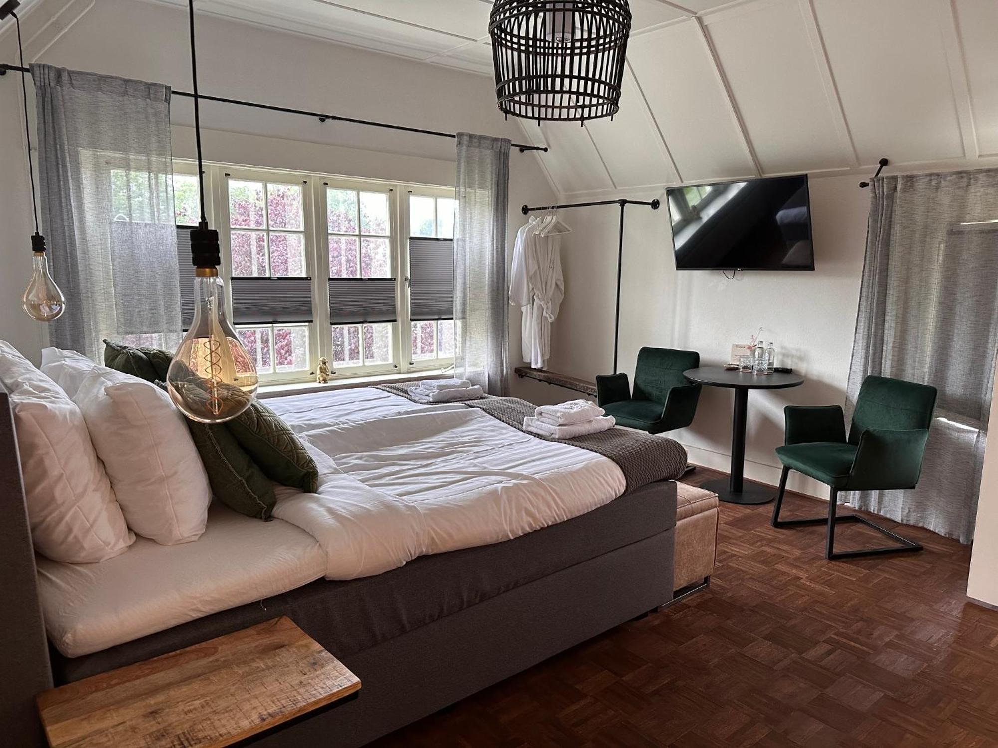 Bed And Breakfast Goes Couette-café Goes